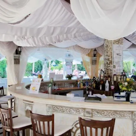 Boutique Orpheus (adults Only)